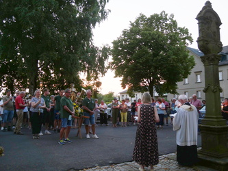 Bei der Lichterprozessin in Fährbrück