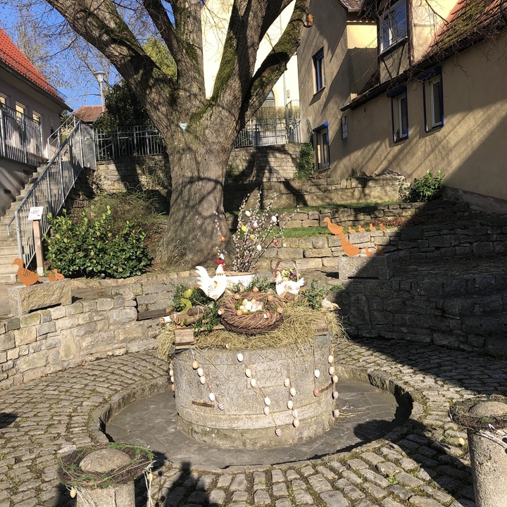 Osterbrunnen Puessensheim