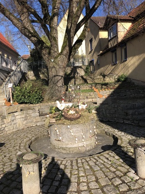 Osterbrunnen Puessensheim