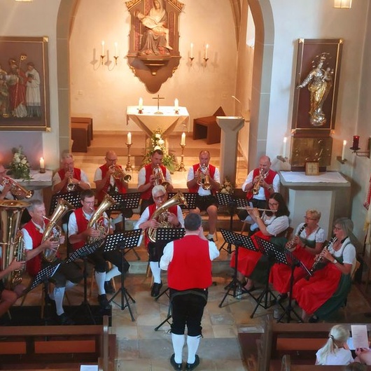 Blick auf die Püssensheimer Musikkapelle von den Emporen aus.