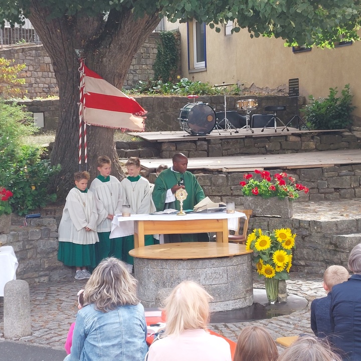 Gottesdienst beim Lindenblütenfest 2022